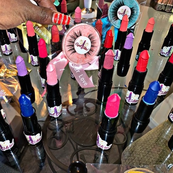 Gl!tz Sticks💕 - Picture 2 of 4